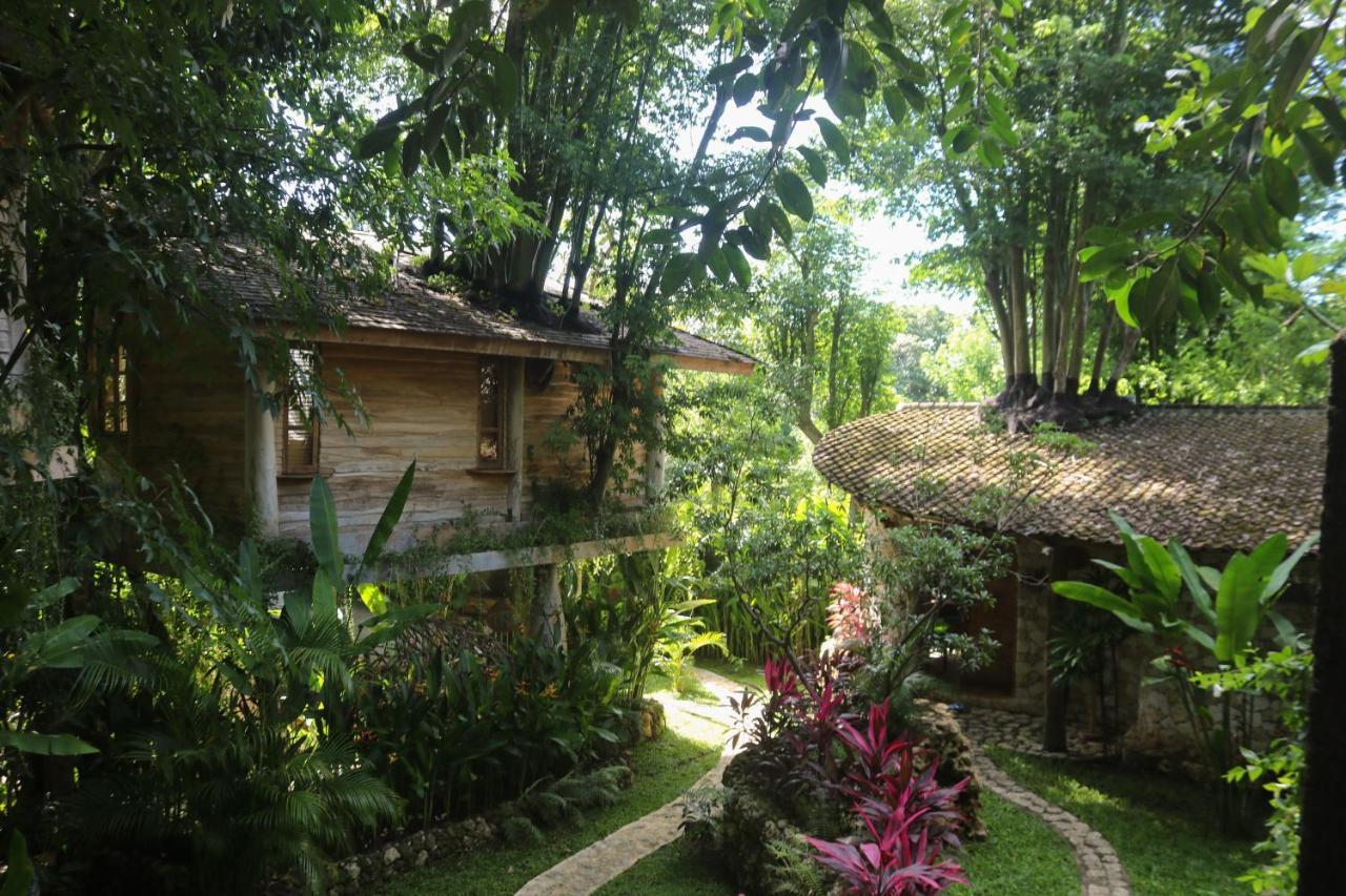 Villa Roots Tree House Uluwatu Exterior foto