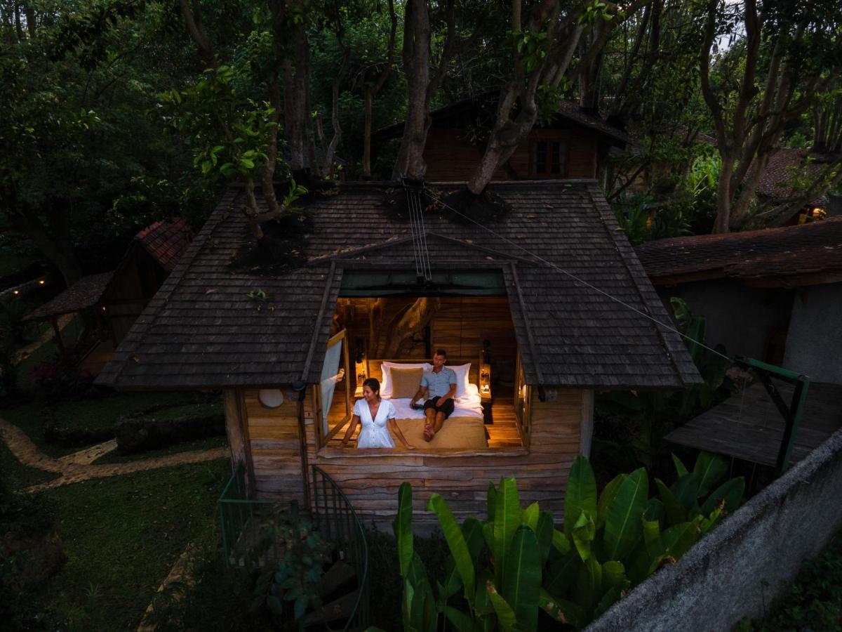 Villa Roots Tree House Uluwatu Exterior foto