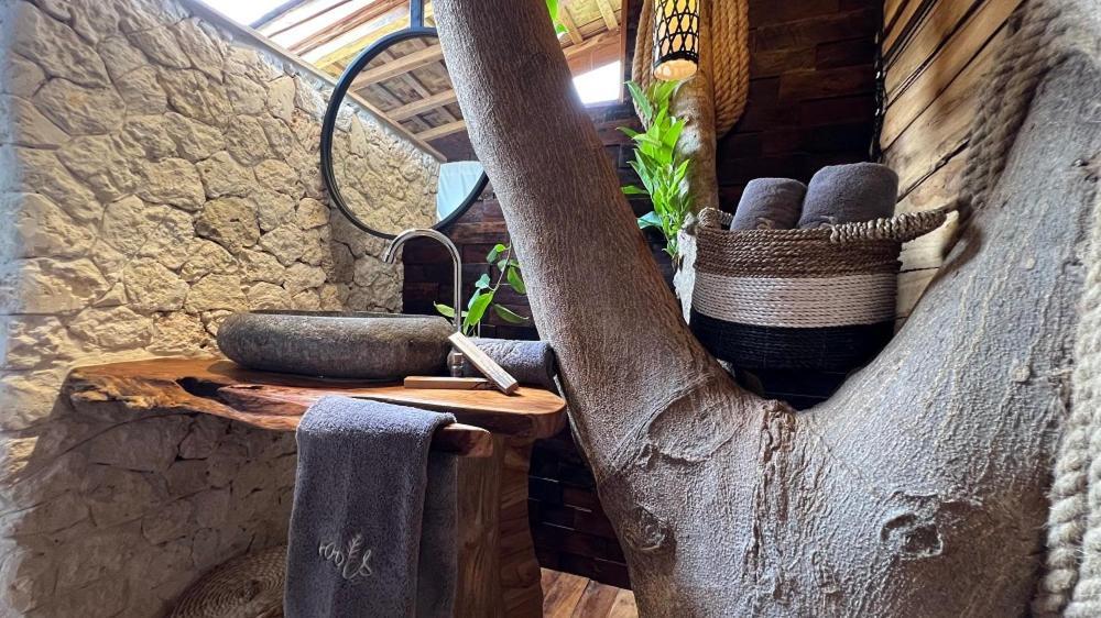 Villa Roots Tree House Uluwatu Exterior foto